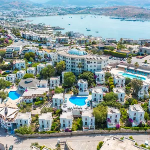 4* Отель Riva Bodrum Resort- Adult Only +16